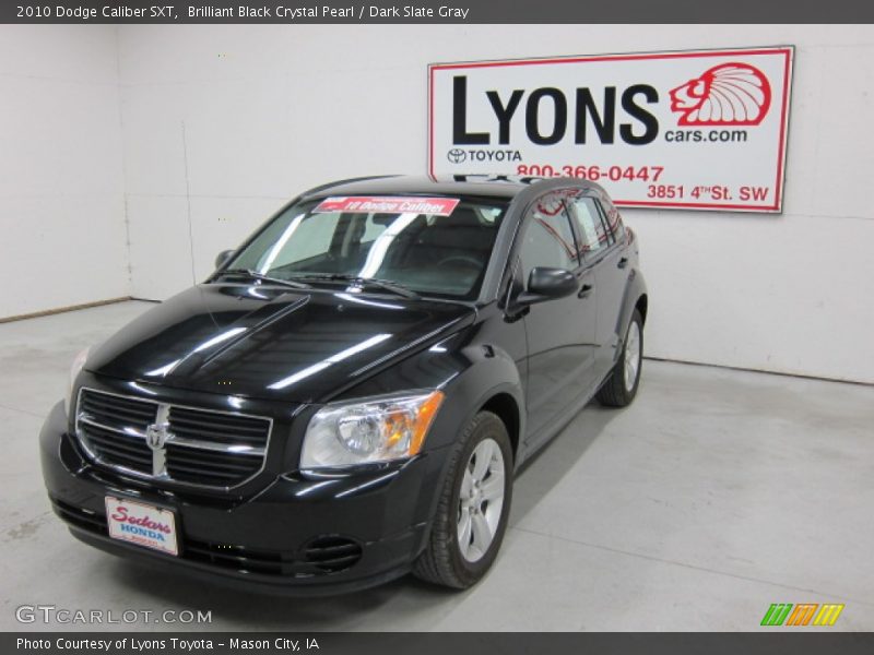 Brilliant Black Crystal Pearl / Dark Slate Gray 2010 Dodge Caliber SXT