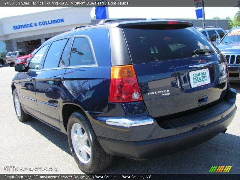 Midnight Blue Pearl / Light Taupe 2005 Chrysler Pacifica Touring AWD