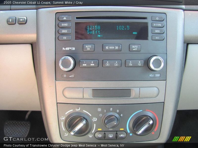 Summit White / Gray 2005 Chevrolet Cobalt LS Coupe