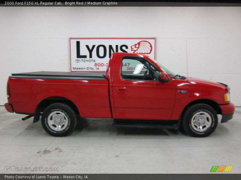 Bright Red / Medium Graphite 2000 Ford F150 XL Regular Cab