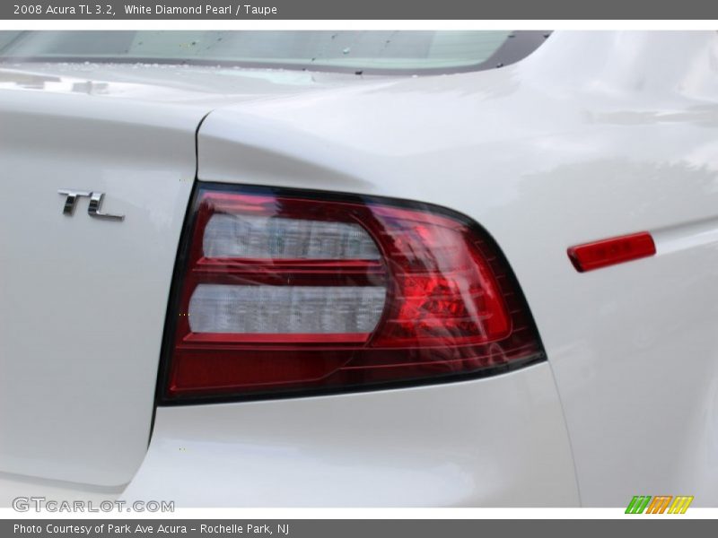 White Diamond Pearl / Taupe 2008 Acura TL 3.2