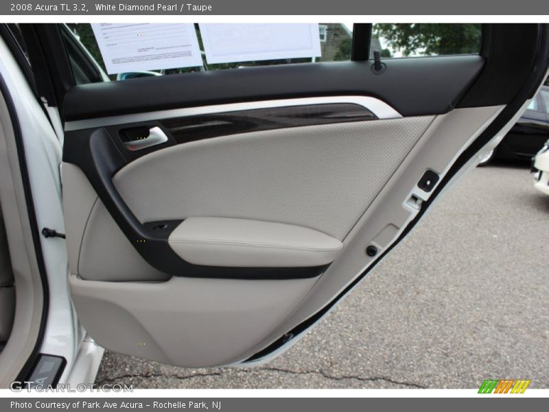 White Diamond Pearl / Taupe 2008 Acura TL 3.2