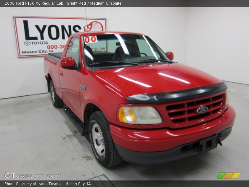 Bright Red / Medium Graphite 2000 Ford F150 XL Regular Cab