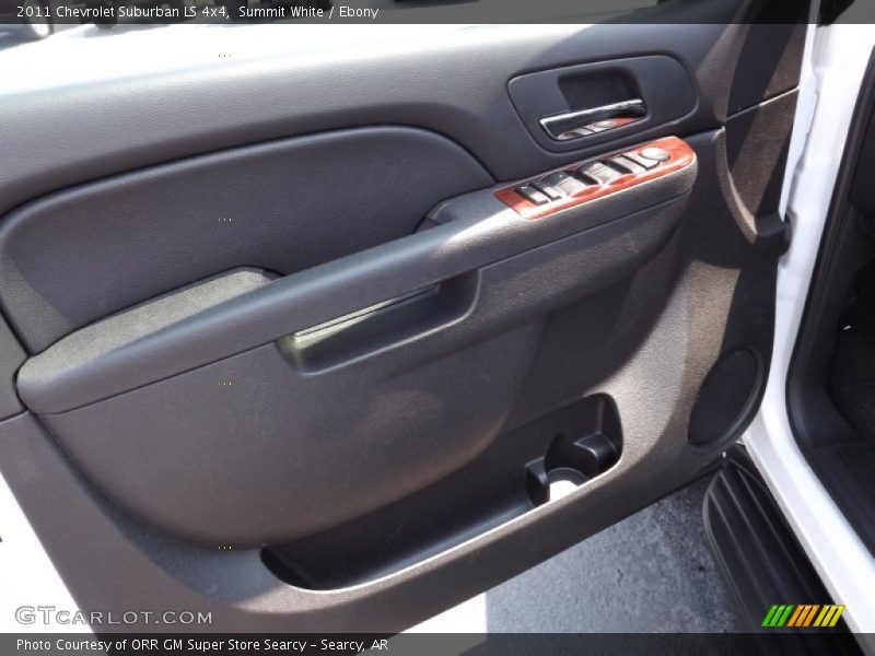 Summit White / Ebony 2011 Chevrolet Suburban LS 4x4