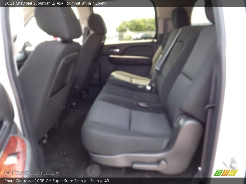 Summit White / Ebony 2011 Chevrolet Suburban LS 4x4