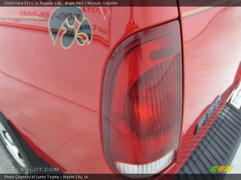 Bright Red / Medium Graphite 2000 Ford F150 XL Regular Cab