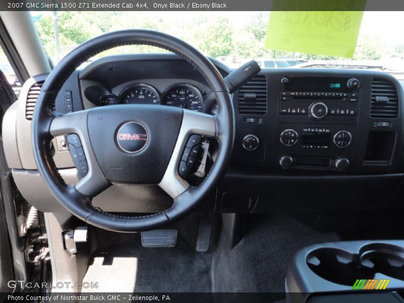 Onyx Black / Ebony Black 2007 GMC Sierra 1500 Z71 Extended Cab 4x4