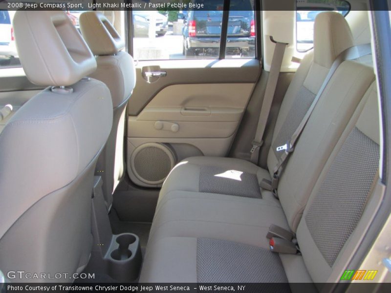  2008 Compass Sport Pastel Pebble Beige Interior