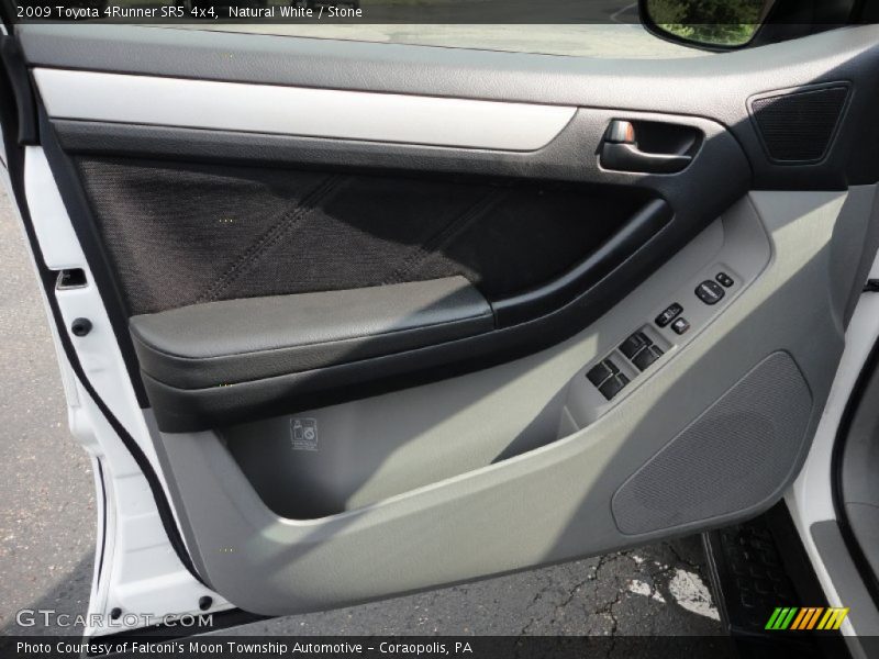 Natural White / Stone 2009 Toyota 4Runner SR5 4x4