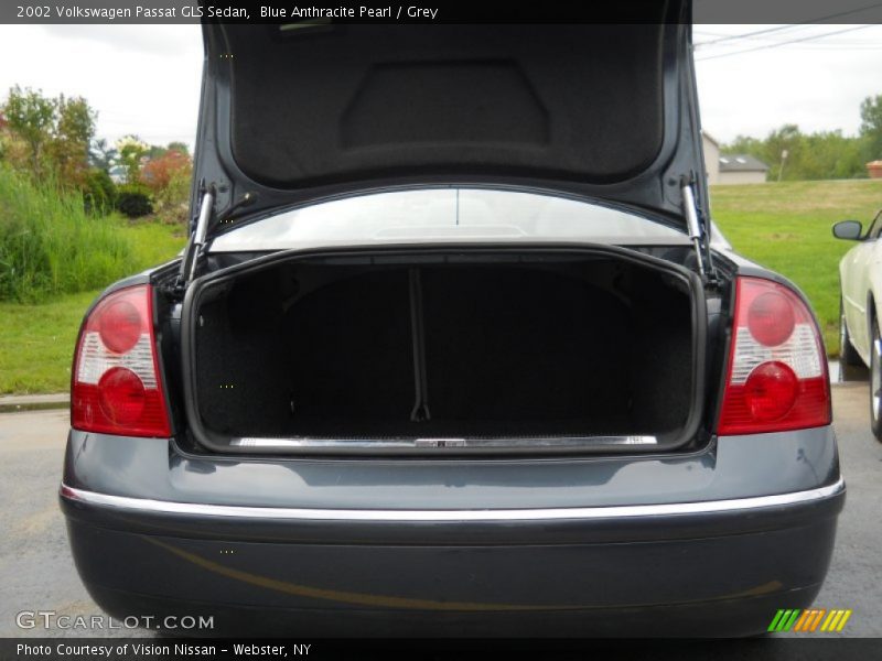 Blue Anthracite Pearl / Grey 2002 Volkswagen Passat GLS Sedan