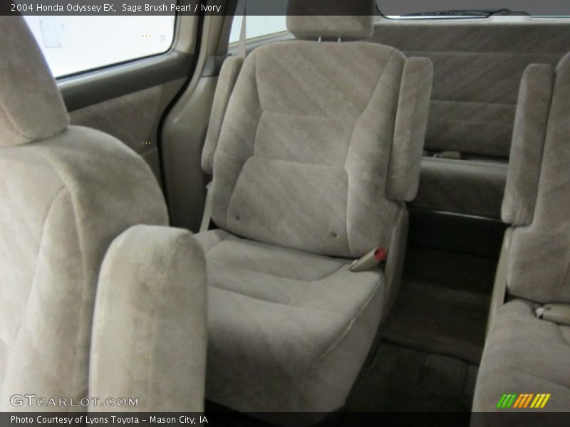 Sage Brush Pearl / Ivory 2004 Honda Odyssey EX