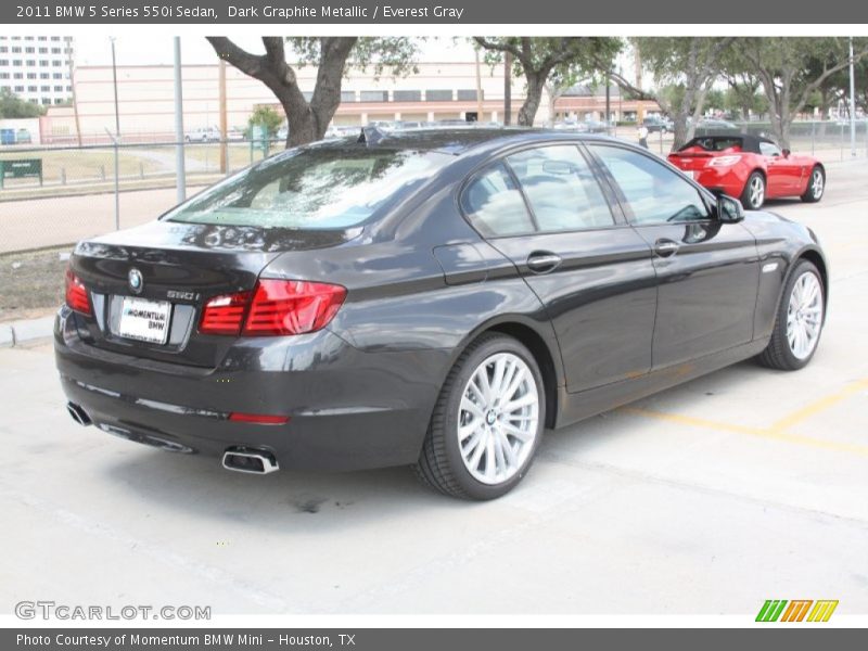 Dark Graphite Metallic / Everest Gray 2011 BMW 5 Series 550i Sedan