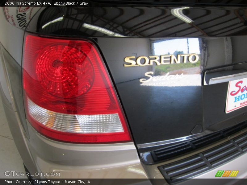 Ebony Black / Gray 2006 Kia Sorento EX 4x4