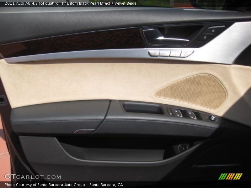 Phantom Black Pearl Effect / Velvet Beige 2011 Audi A8 4.2 FSI quattro