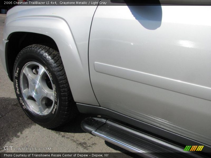 Graystone Metallic / Light Gray 2006 Chevrolet TrailBlazer LS 4x4