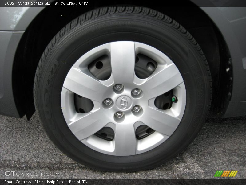 Willow Gray / Gray 2009 Hyundai Sonata GLS