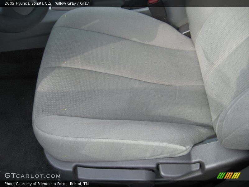 Willow Gray / Gray 2009 Hyundai Sonata GLS