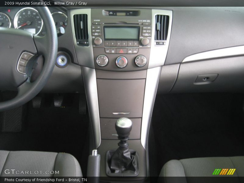 Willow Gray / Gray 2009 Hyundai Sonata GLS