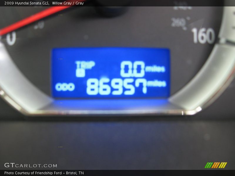 Willow Gray / Gray 2009 Hyundai Sonata GLS