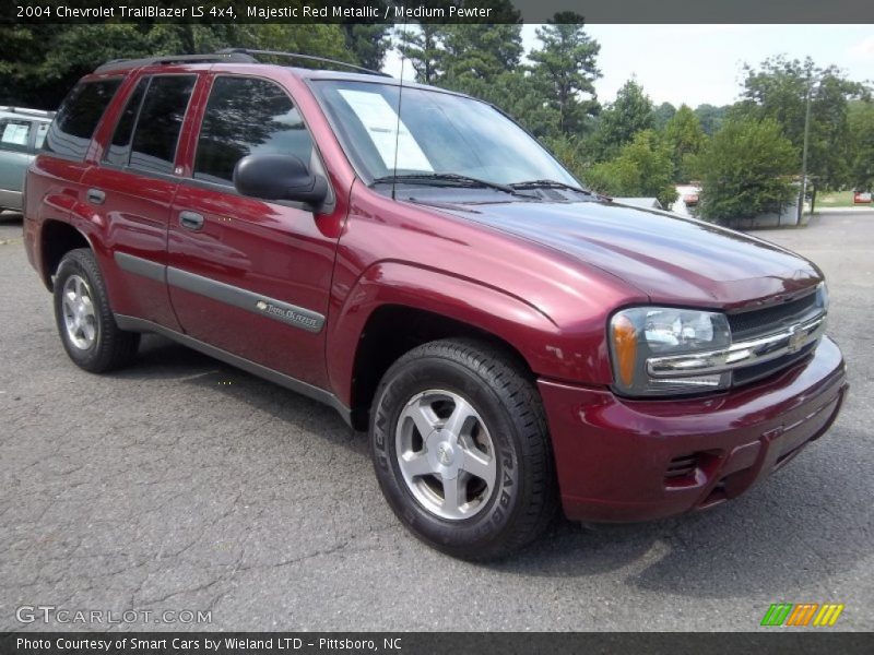 Majestic Red Metallic / Medium Pewter 2004 Chevrolet TrailBlazer LS 4x4