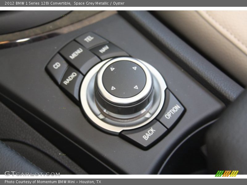 Controls of 2012 1 Series 128i Convertible