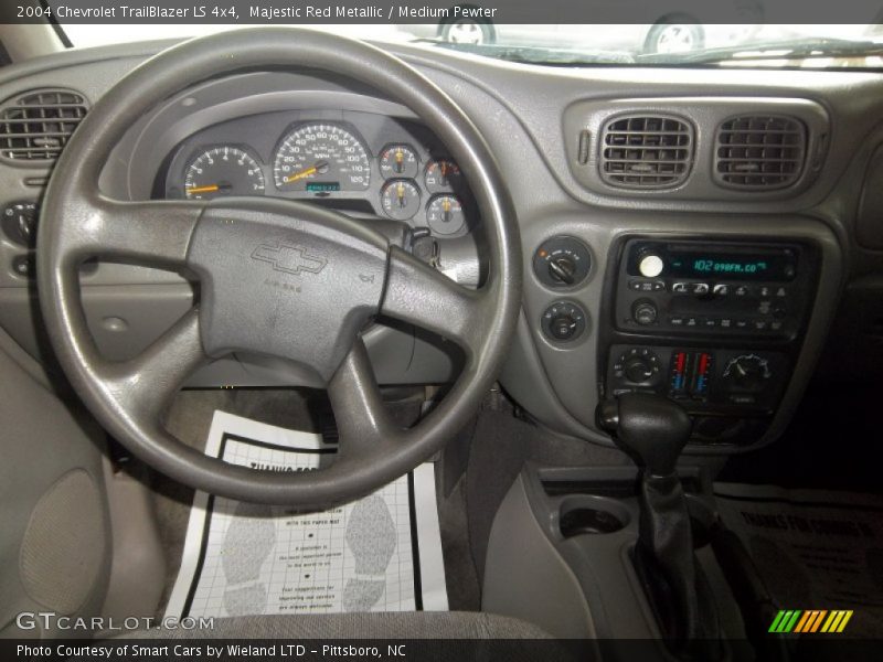 Majestic Red Metallic / Medium Pewter 2004 Chevrolet TrailBlazer LS 4x4