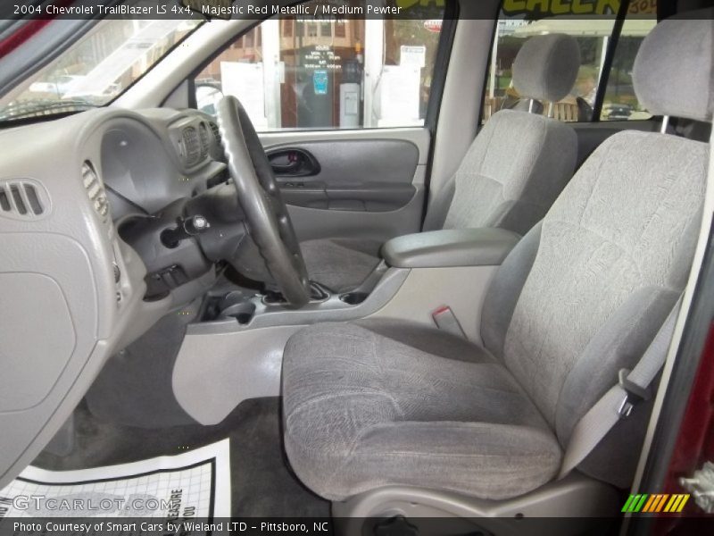 Majestic Red Metallic / Medium Pewter 2004 Chevrolet TrailBlazer LS 4x4