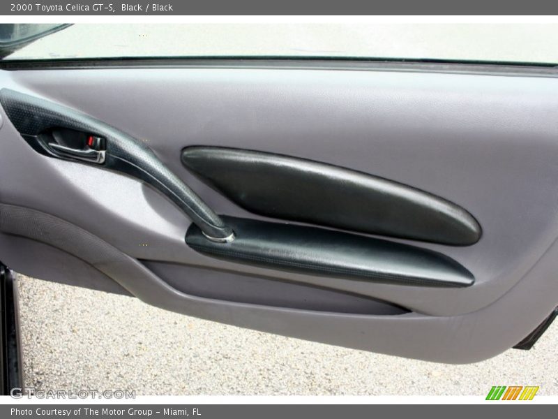 Black / Black 2000 Toyota Celica GT-S