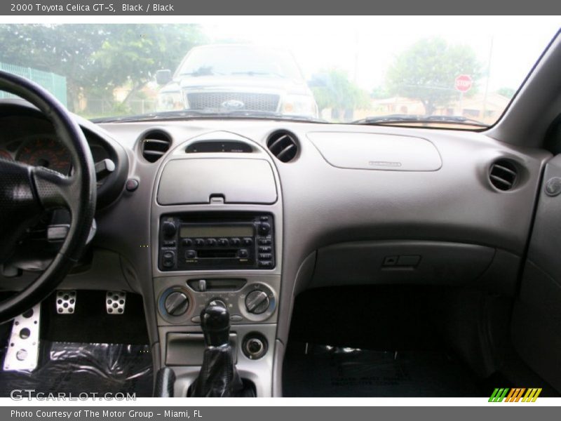 Black / Black 2000 Toyota Celica GT-S