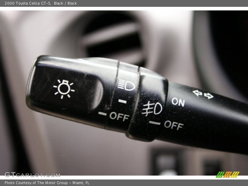 Black / Black 2000 Toyota Celica GT-S