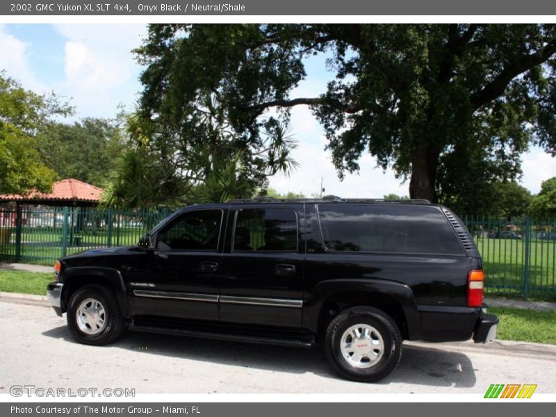 Onyx Black / Neutral/Shale 2002 GMC Yukon XL SLT 4x4