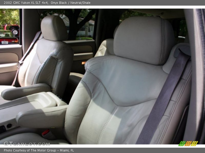 Onyx Black / Neutral/Shale 2002 GMC Yukon XL SLT 4x4