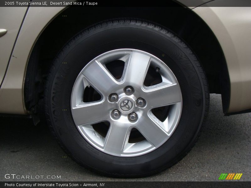 Desert Sand Mica / Taupe 2005 Toyota Sienna LE