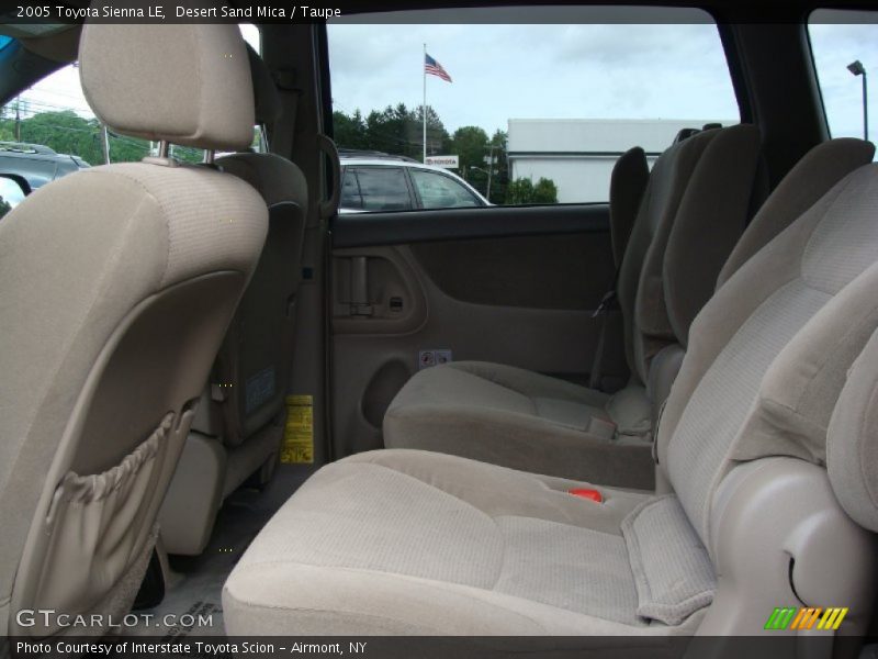Desert Sand Mica / Taupe 2005 Toyota Sienna LE