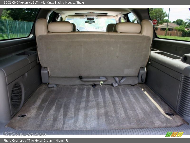 Onyx Black / Neutral/Shale 2002 GMC Yukon XL SLT 4x4
