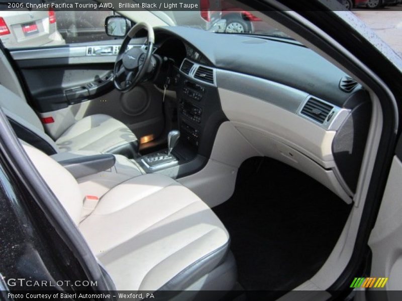 Brilliant Black / Light Taupe 2006 Chrysler Pacifica Touring AWD