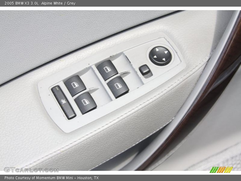 Alpine White / Grey 2005 BMW X3 3.0i
