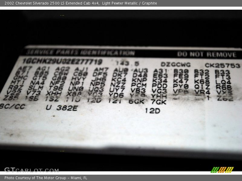Light Pewter Metallic / Graphite 2002 Chevrolet Silverado 2500 LS Extended Cab 4x4