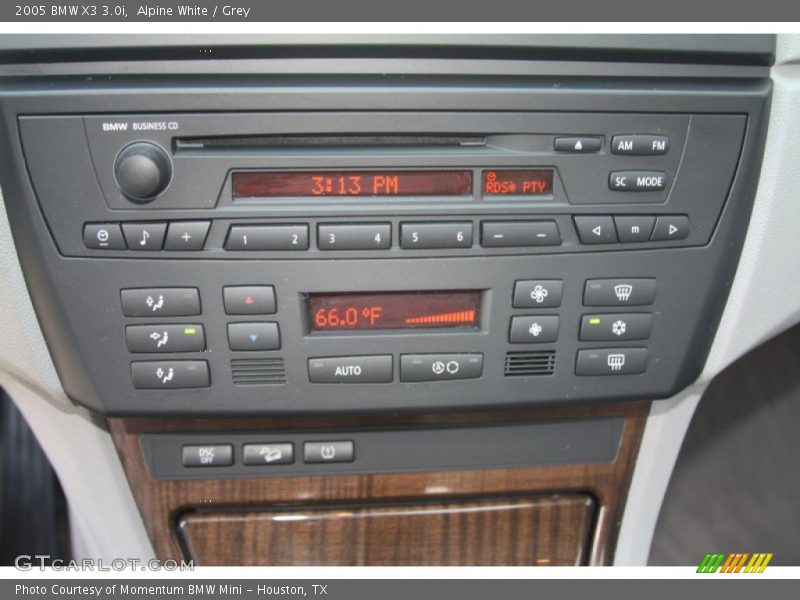 Alpine White / Grey 2005 BMW X3 3.0i