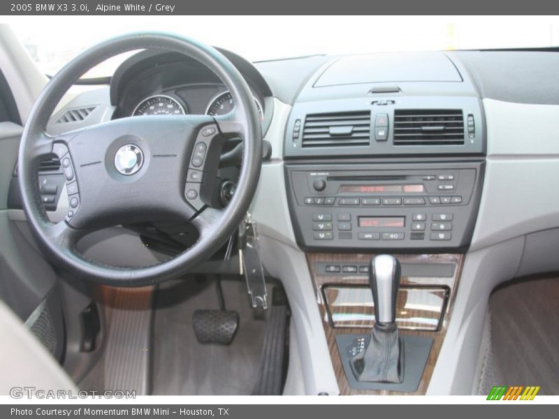 Alpine White / Grey 2005 BMW X3 3.0i