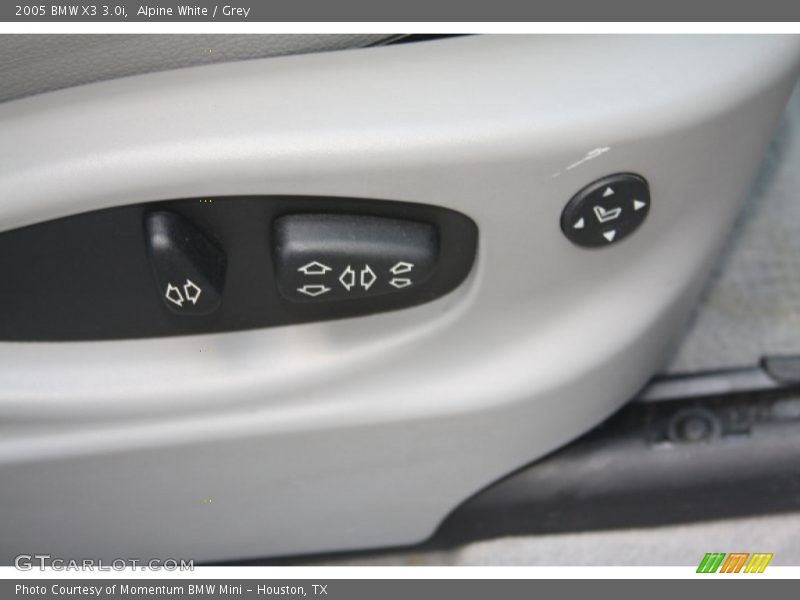 Alpine White / Grey 2005 BMW X3 3.0i