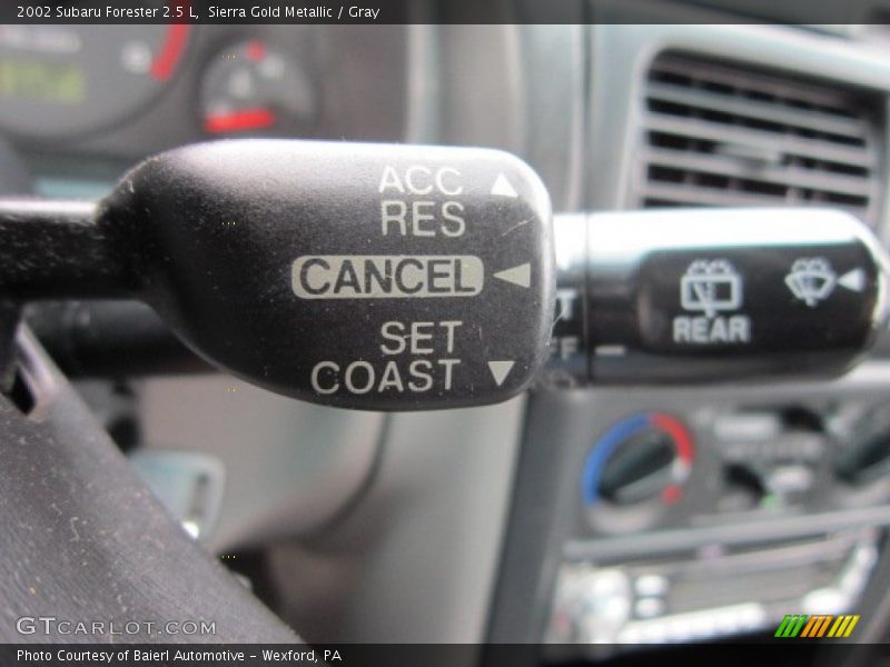 Sierra Gold Metallic / Gray 2002 Subaru Forester 2.5 L
