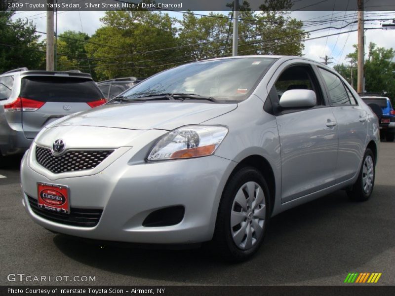 Silver Streak Mica / Dark Charcoal 2009 Toyota Yaris Sedan
