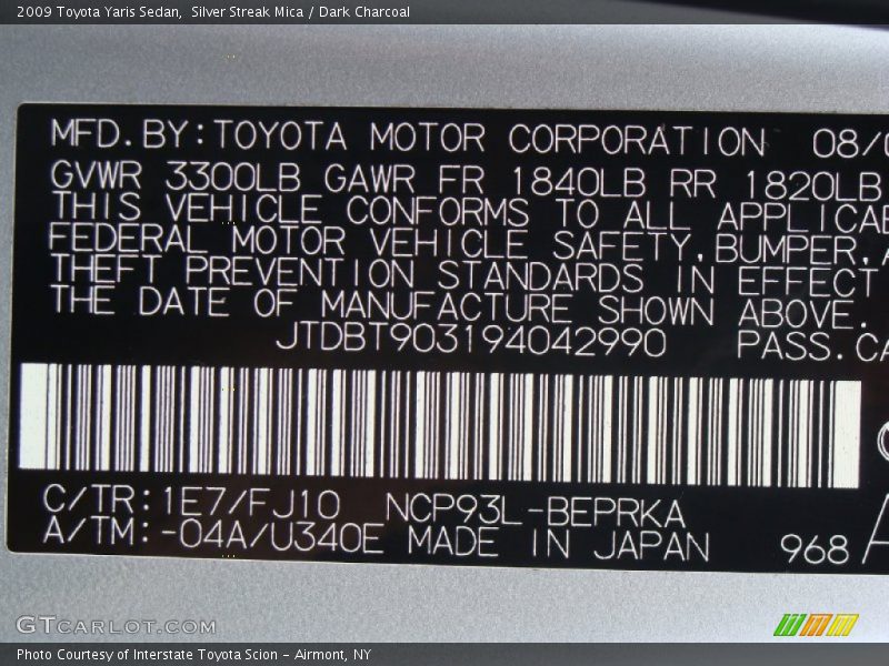 Silver Streak Mica / Dark Charcoal 2009 Toyota Yaris Sedan