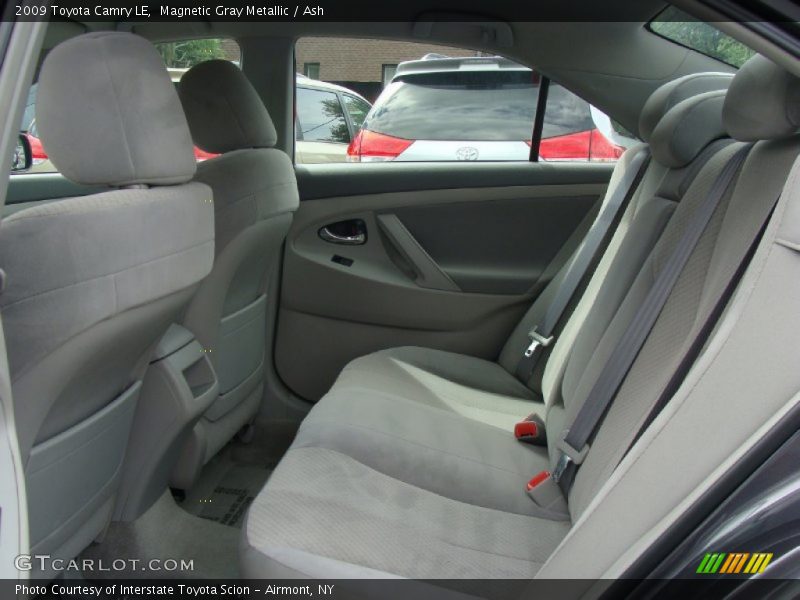 Magnetic Gray Metallic / Ash 2009 Toyota Camry LE