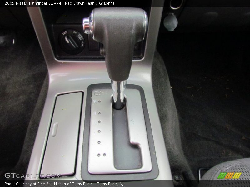 Red Brawn Pearl / Graphite 2005 Nissan Pathfinder SE 4x4