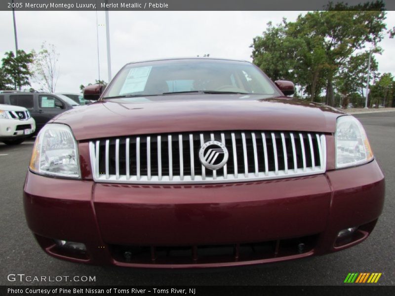 Merlot Metallic / Pebble 2005 Mercury Montego Luxury