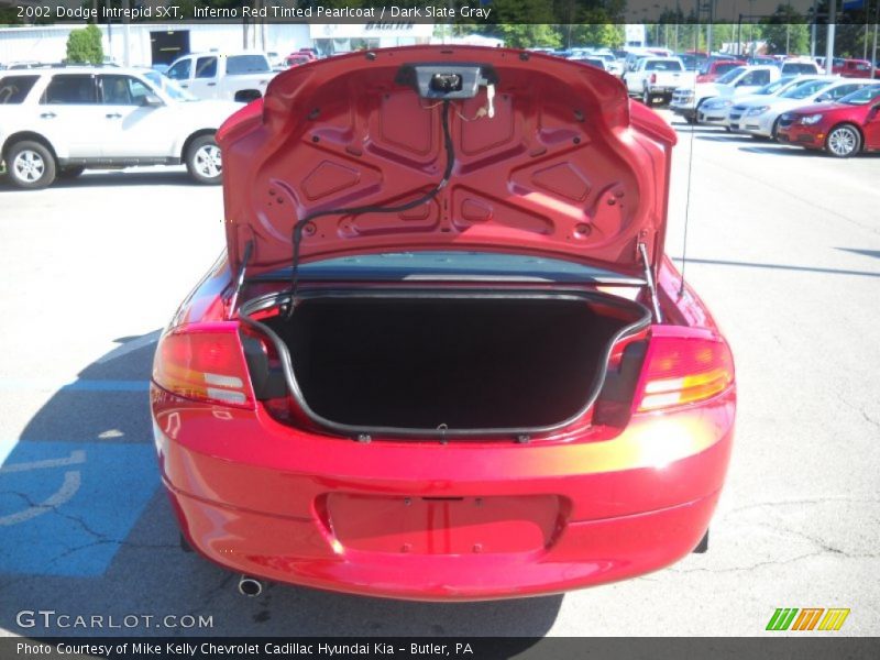 Inferno Red Tinted Pearlcoat / Dark Slate Gray 2002 Dodge Intrepid SXT
