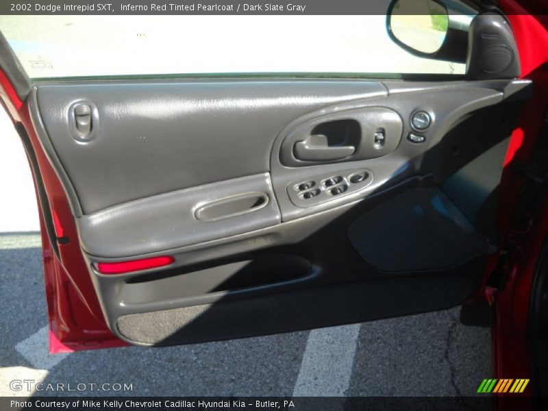Inferno Red Tinted Pearlcoat / Dark Slate Gray 2002 Dodge Intrepid SXT