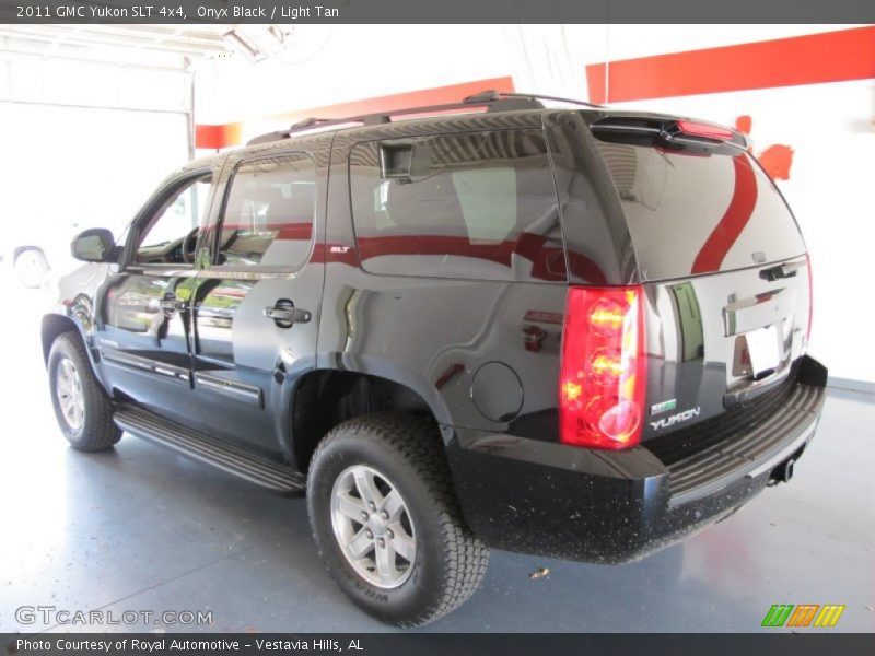 Onyx Black / Light Tan 2011 GMC Yukon SLT 4x4